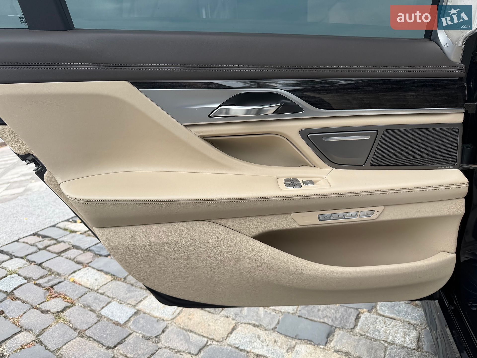BMW 7 Series 2015 VIN WBA7F21000G381621 фото оголошення 46 з 66