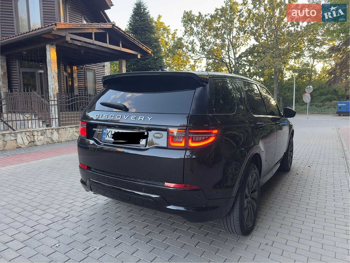 Land Rover Discovery Sport 2019 VIN SALCP2FXXLH835451 фото оголошення 3 з 23