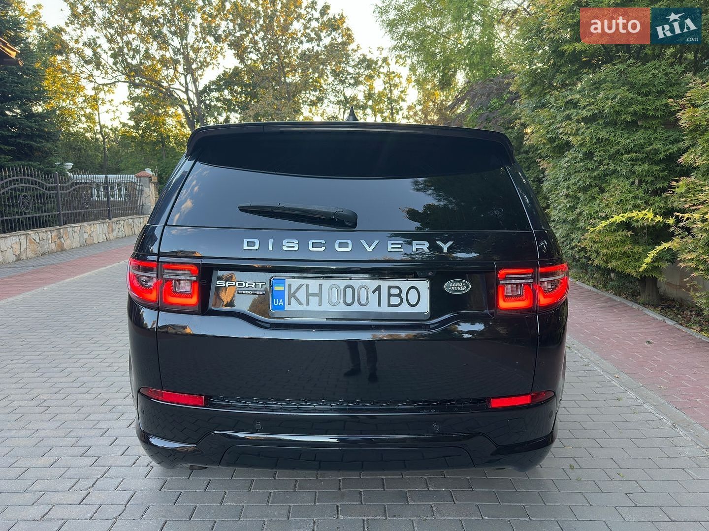 Land Rover Discovery Sport 2019 VIN SALCP2FXXLH835451 фото оголошення 4 з 23