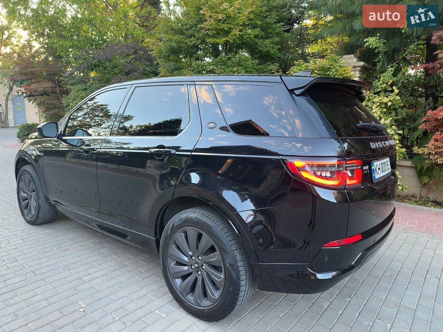 Land Rover Discovery Sport 2019 VIN SALCP2FXXLH835451 фото оголошення 16 з 23