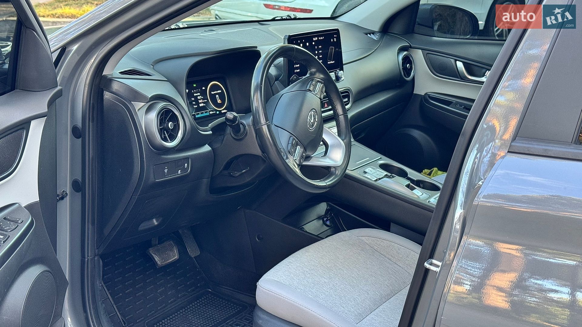 Hyundai Kona Electric 2023 VIN KM8K33AG0PU179281 фото оголошення 6 з 26