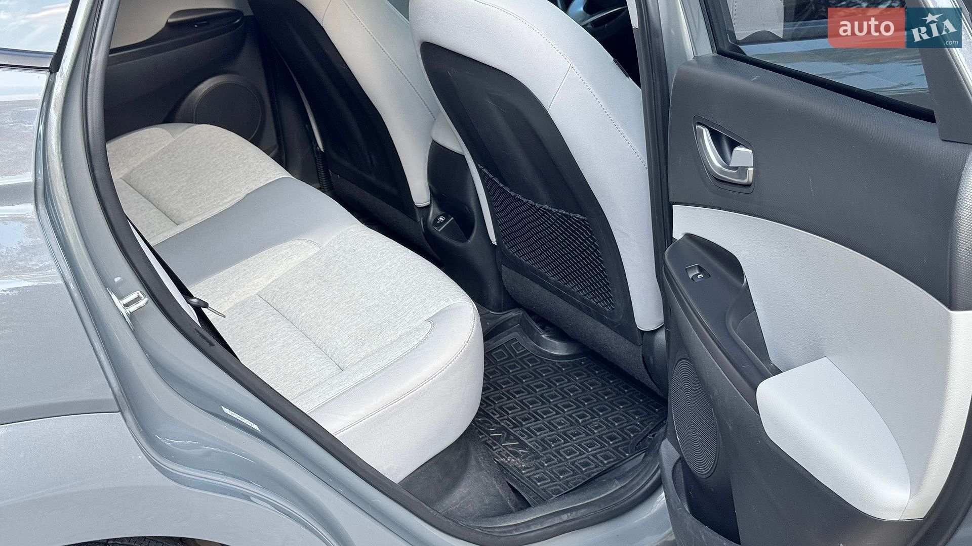 Hyundai Kona Electric 2023 VIN KM8K33AG0PU179281 фото оголошення 16 з 26