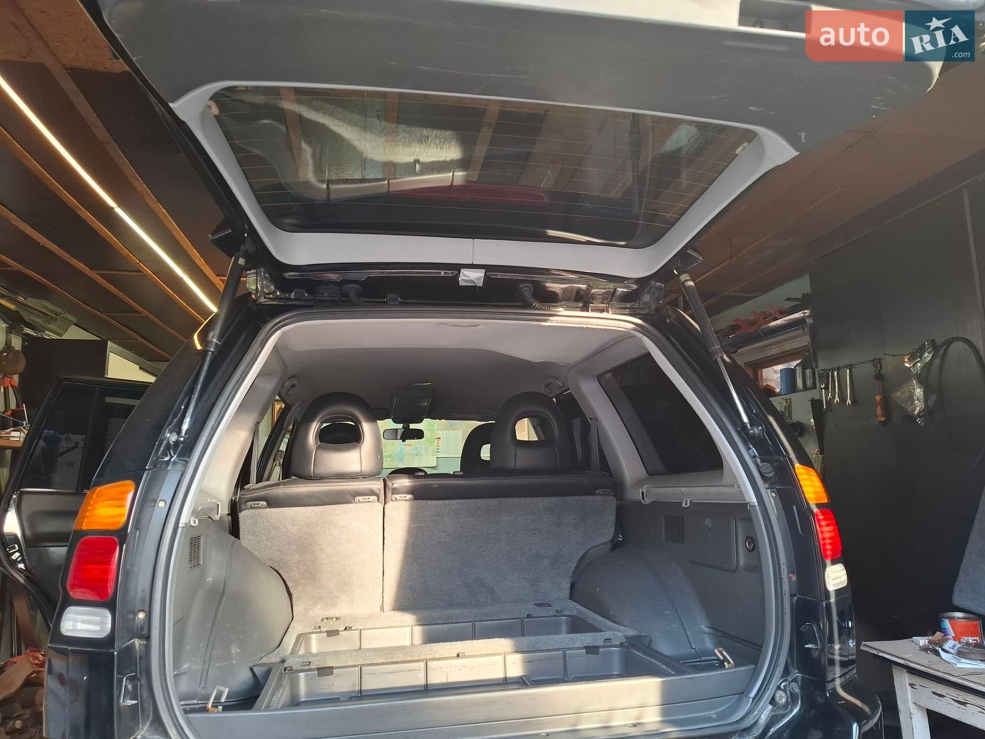 Mitsubishi Pajero 2008 VIN JMB0RK9608J000457 фото оголошення 31 з 41