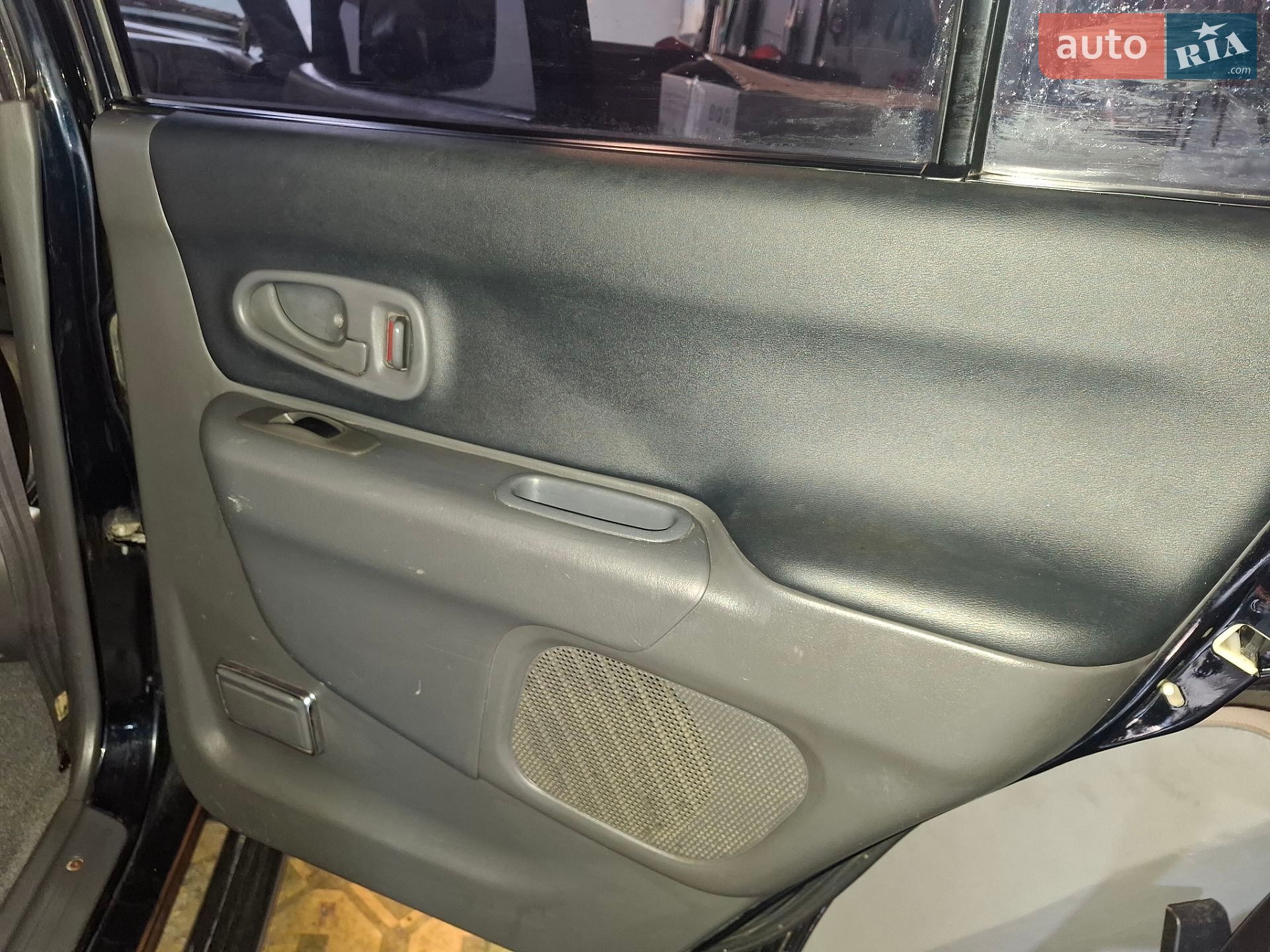 Mitsubishi Pajero 2008 VIN JMB0RK9608J000457 фото оголошення 32 з 41