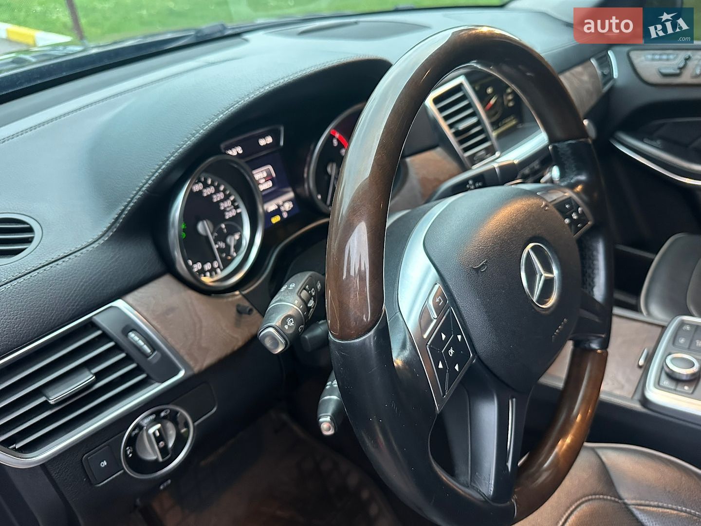 Mercedes-Benz GL-Class 2013 VIN WDC1668241A265672 фото оголошення 17 з 45