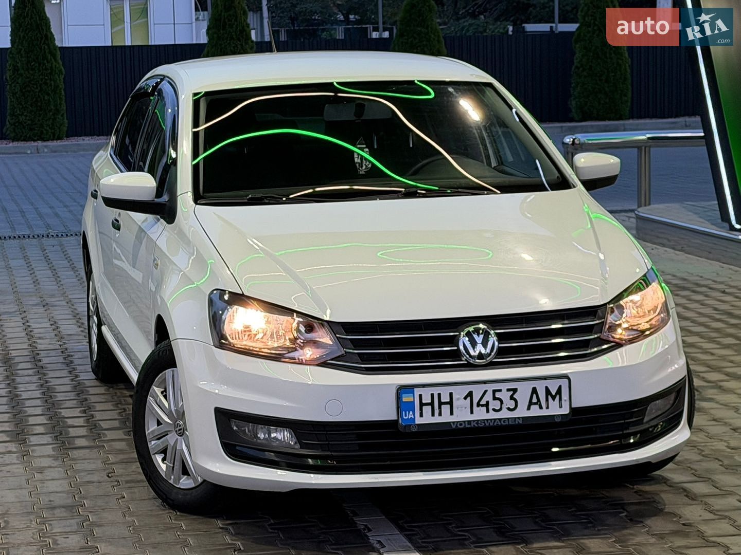 Volkswagen Polo 2016 VIN XW8ZZZ61ZHG017504 фото оголошення 24 з 51