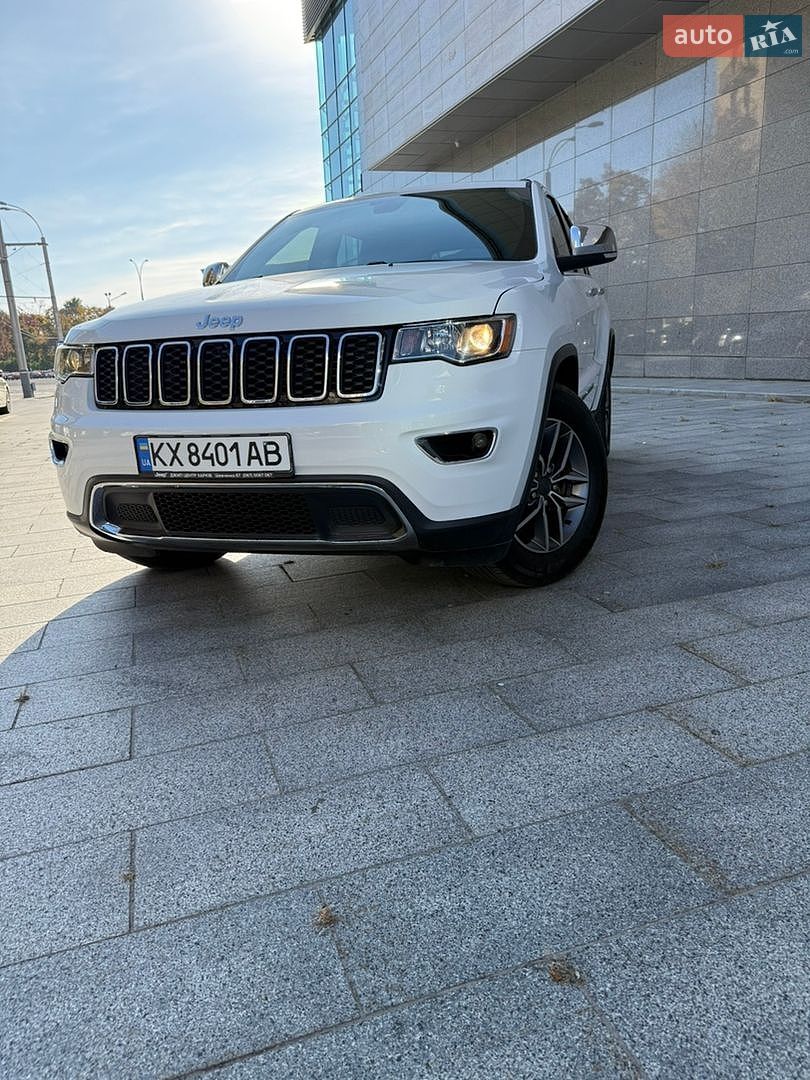 Jeep Grand Cherokee 2020 VIN 1C4RJFBG0LC303722 фото оголошення 3 з 51