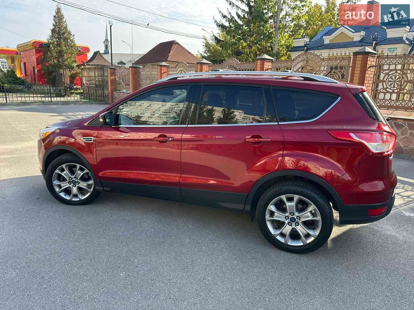 Ford Escape 2014 VIN 1FMCU0J90EUE53769 фото оголошення 2 з 15