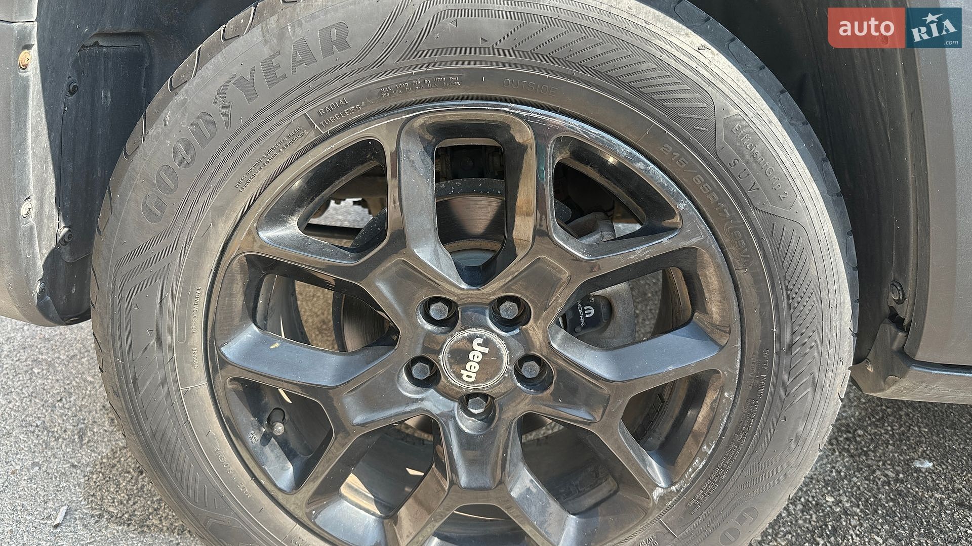 Jeep Renegade 2018 VIN ZACCJBAB9JPH62504 фото оголошення 11 з 17