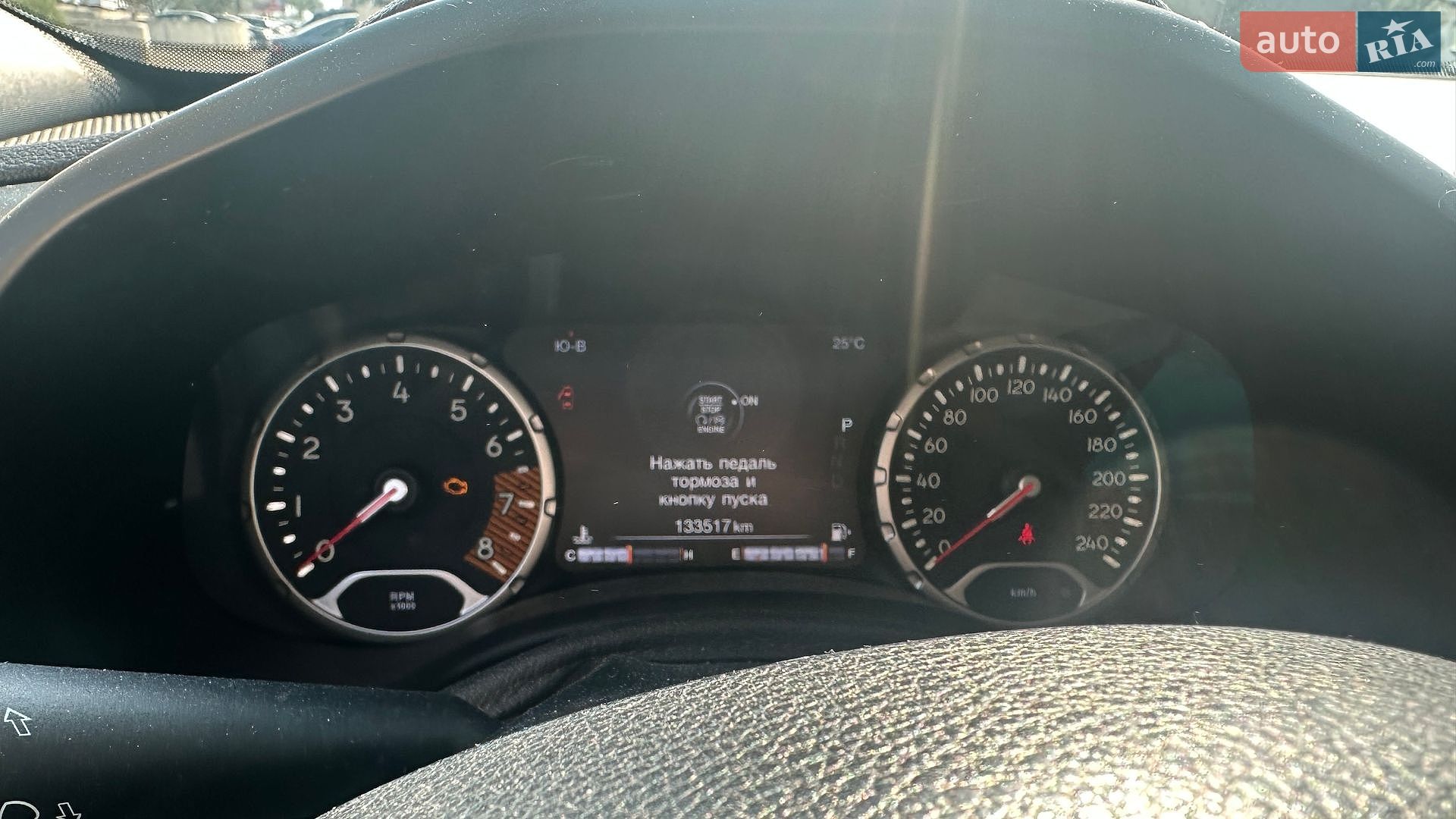 Jeep Renegade 2018 VIN ZACCJBAB9JPH62504 фото оголошення 14 з 17