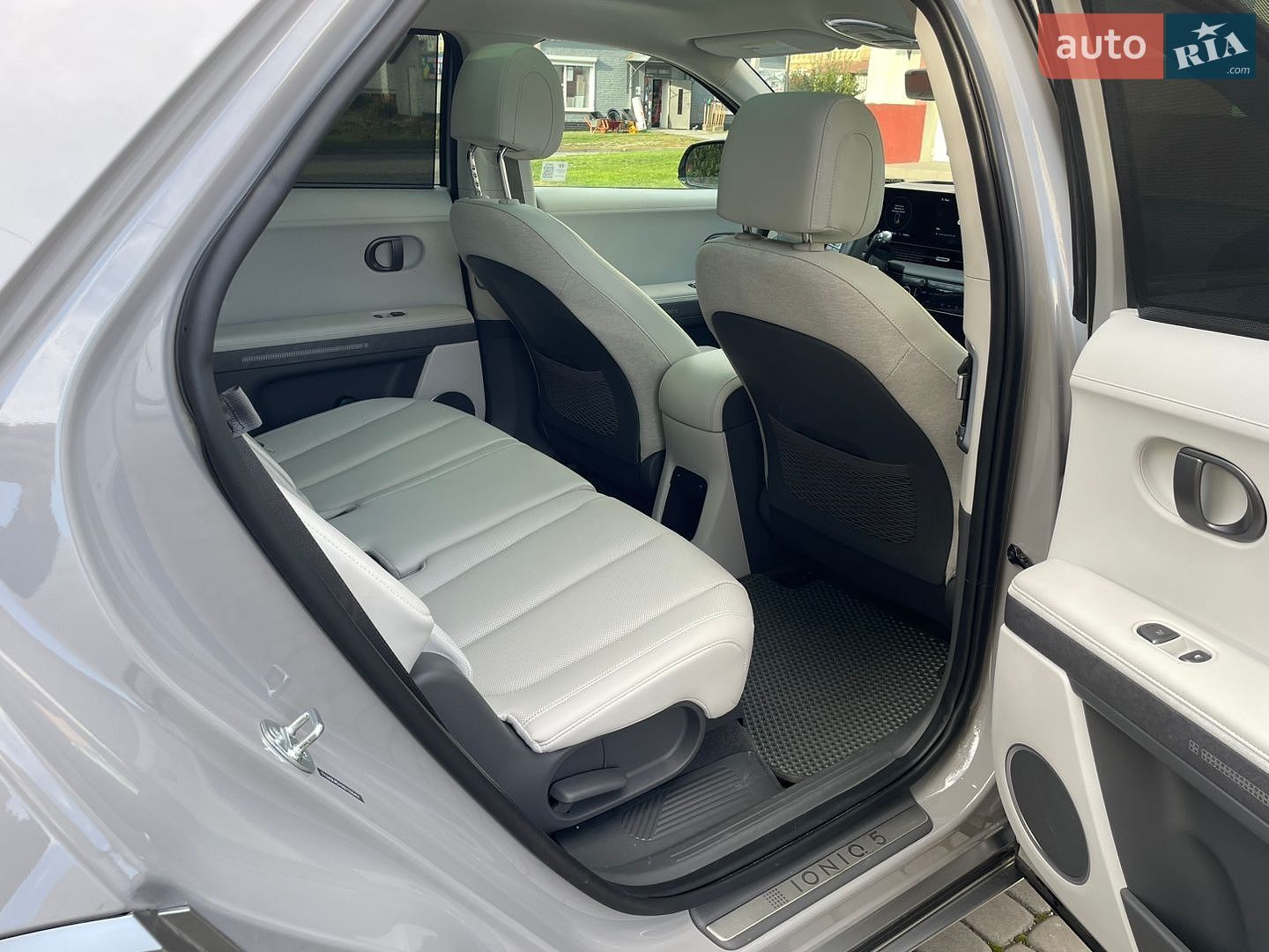 Hyundai Ioniq 5 2025 VIN 7YAKR4DA5SY035431 фото оголошення 25 з 36