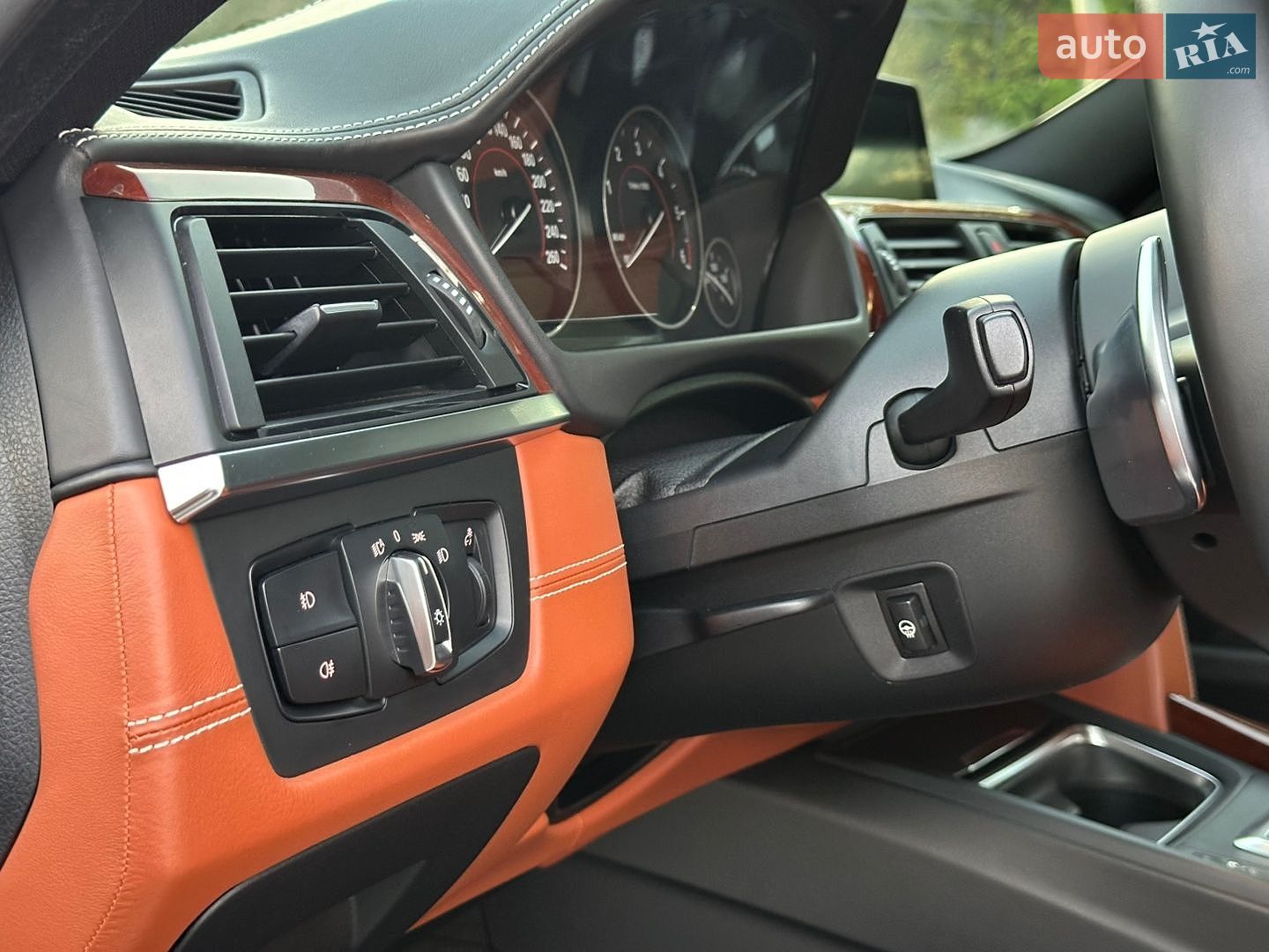 BMW 4 Series Gran Coupe 2015 VIN WBA4F11050D938960 фото оголошення 15 з 37