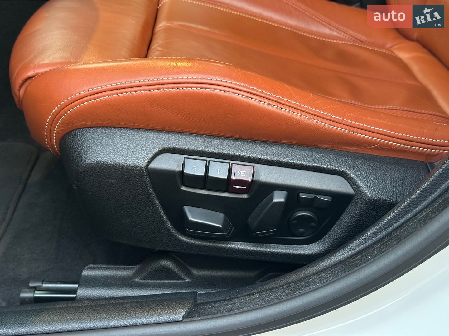 BMW 4 Series Gran Coupe 2015 VIN WBA4F11050D938960 фото оголошення 17 з 37