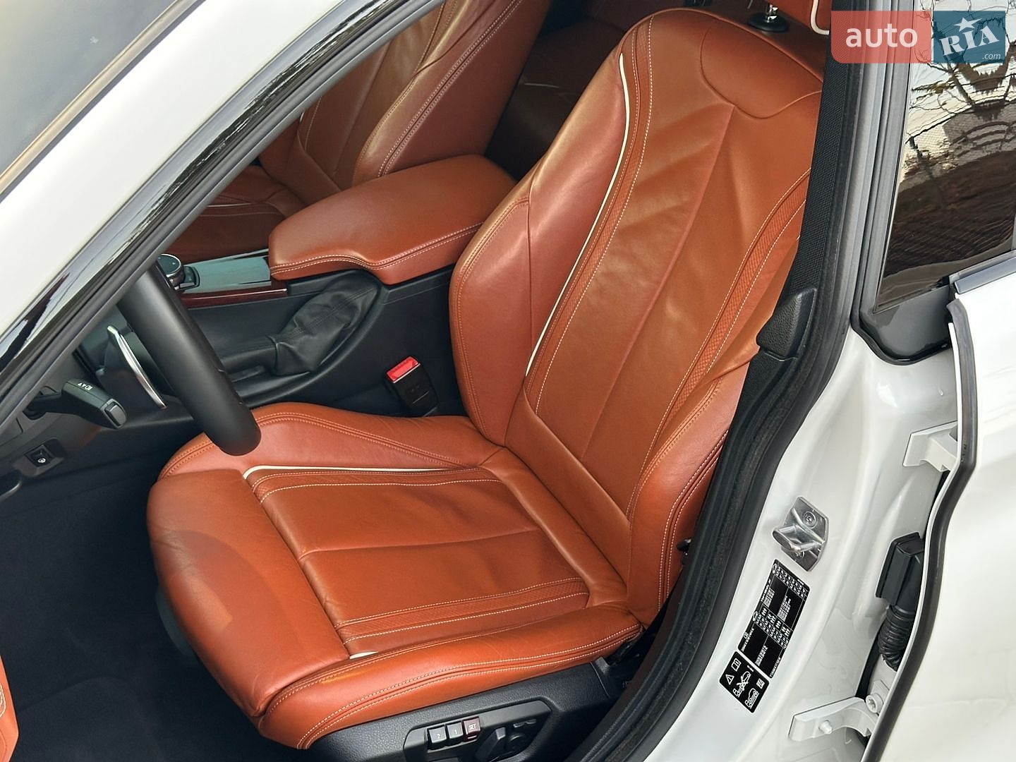 BMW 4 Series Gran Coupe 2015 VIN WBA4F11050D938960 фото оголошення 16 з 37