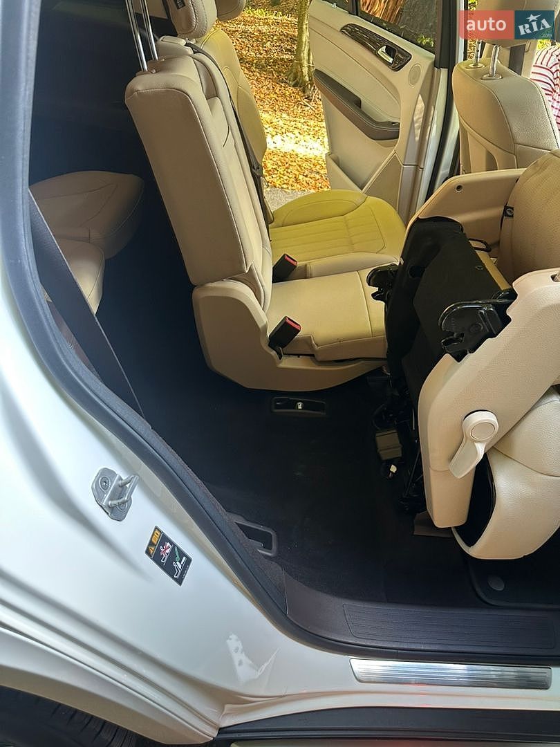 Mercedes-Benz GLS-Class 2017 VIN 4JGDF6EEXJB024976 фото оголошення 27 з 49