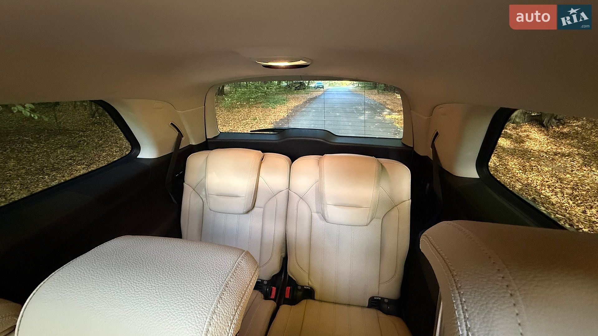 Mercedes-Benz GLS-Class 2017 VIN 4JGDF6EEXJB024976 фото оголошення 37 з 49