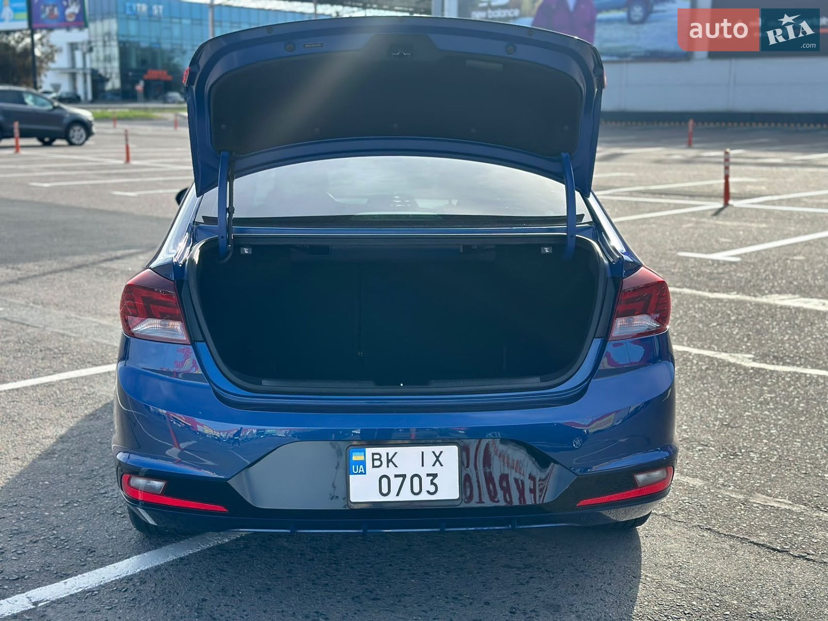 Hyundai Elantra 2018 VIN SNPDB4LFSKH420290 фото оголошення 10 з 33