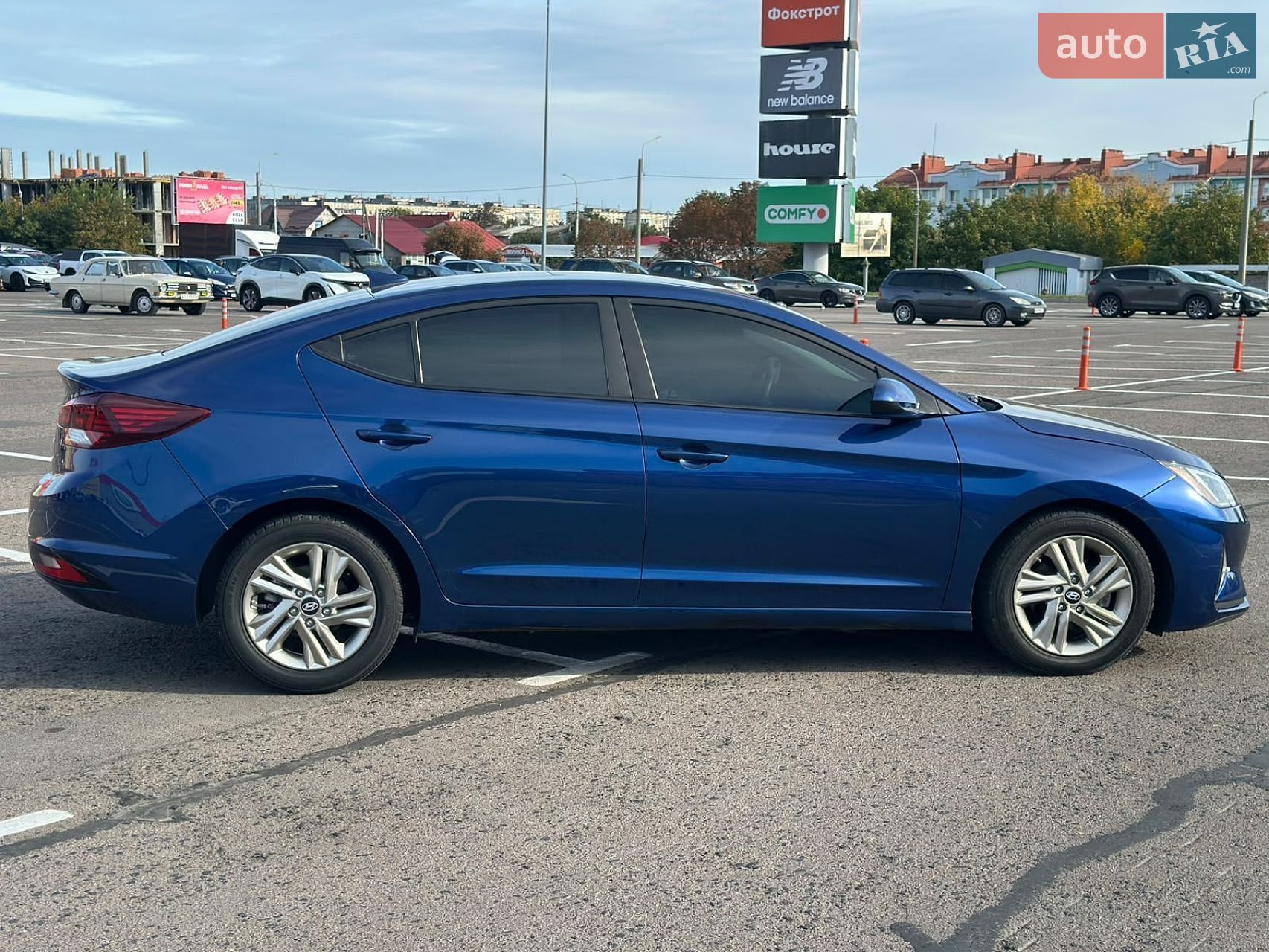 Hyundai Elantra 2018 VIN SNPDB4LFSKH420290 фото оголошення 8 з 33