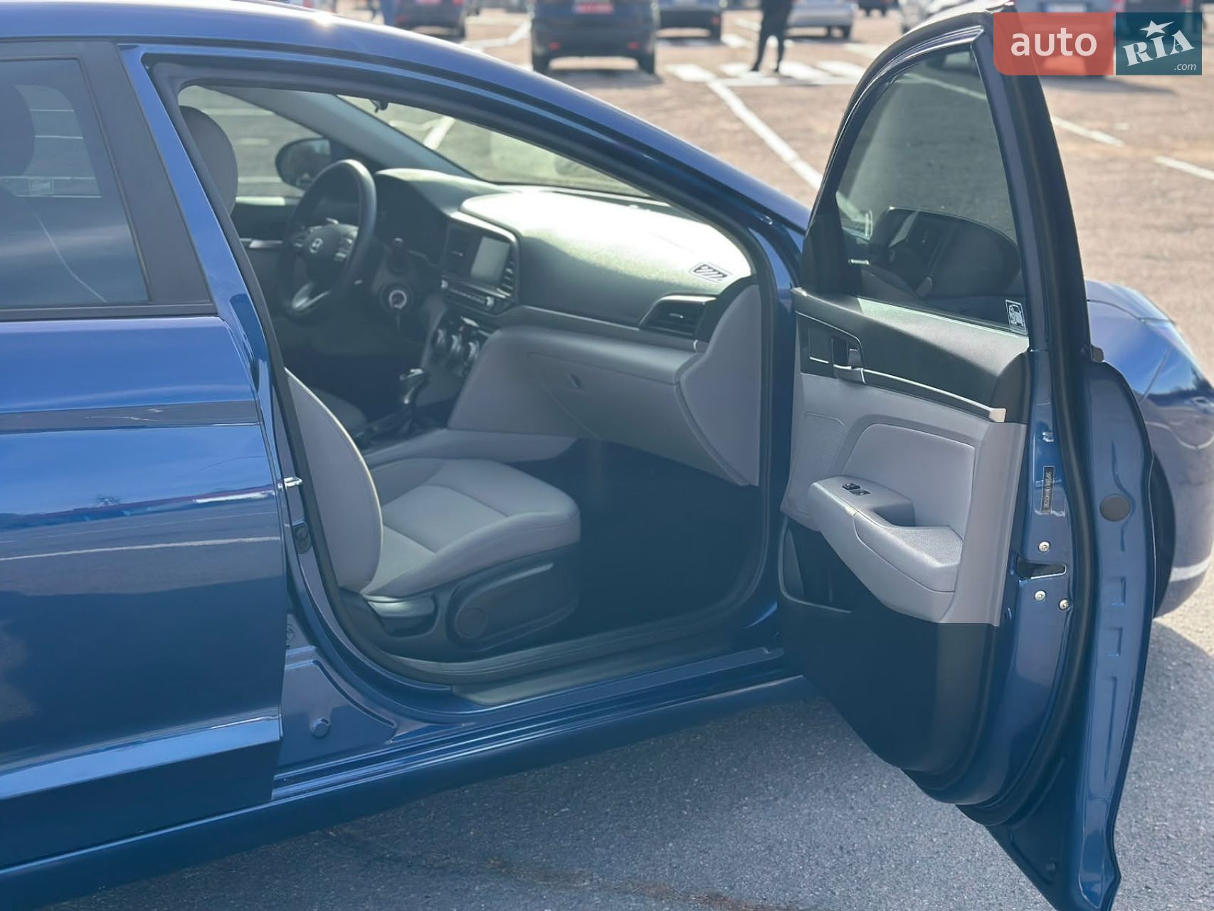 Hyundai Elantra 2018 VIN SNPDB4LFSKH420290 фото оголошення 9 з 33