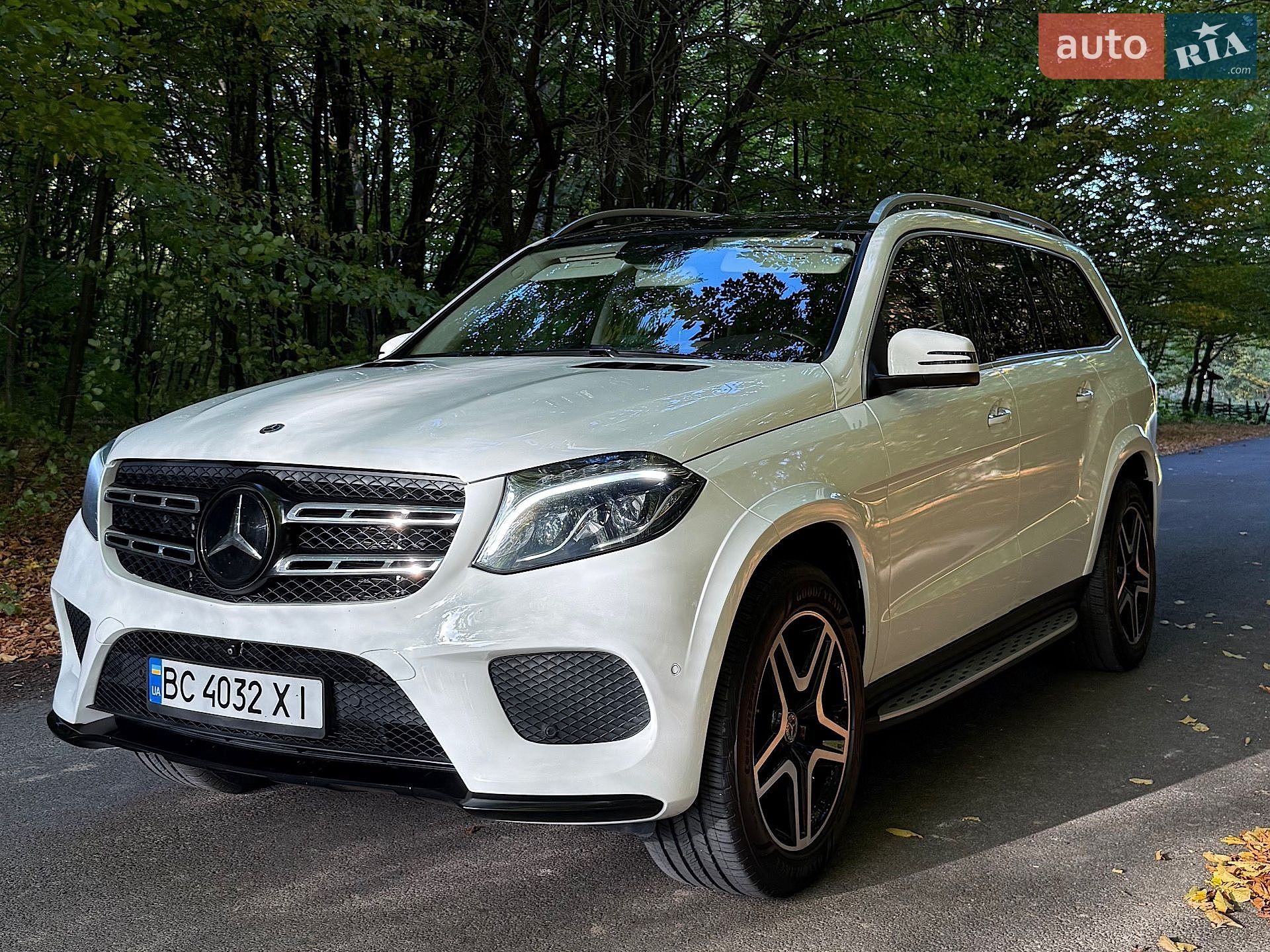 Mercedes-Benz GLS-Class 2017 VIN 4JGDF6EEXJB024976 фото оголошення 3 з 49
