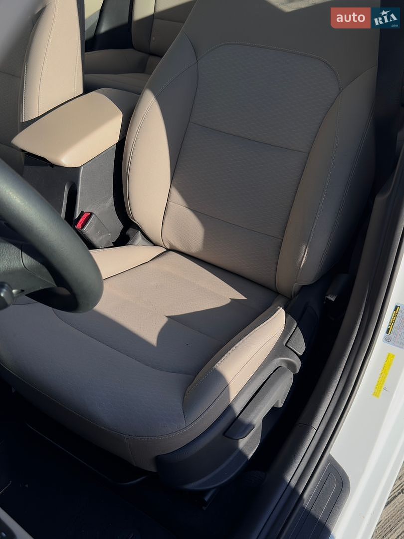 Hyundai Elantra 2019 VIN 5NPD74LFXKH490912 фото оголошення 20 з 25