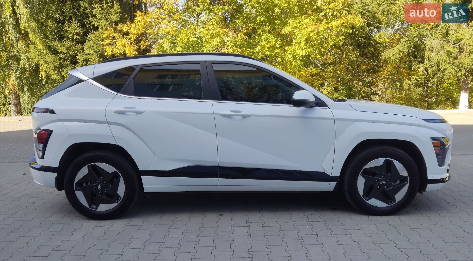 Hyundai Kona 2024 VIN KM8HE3A62SU022811 фото оголошення 4 з 12