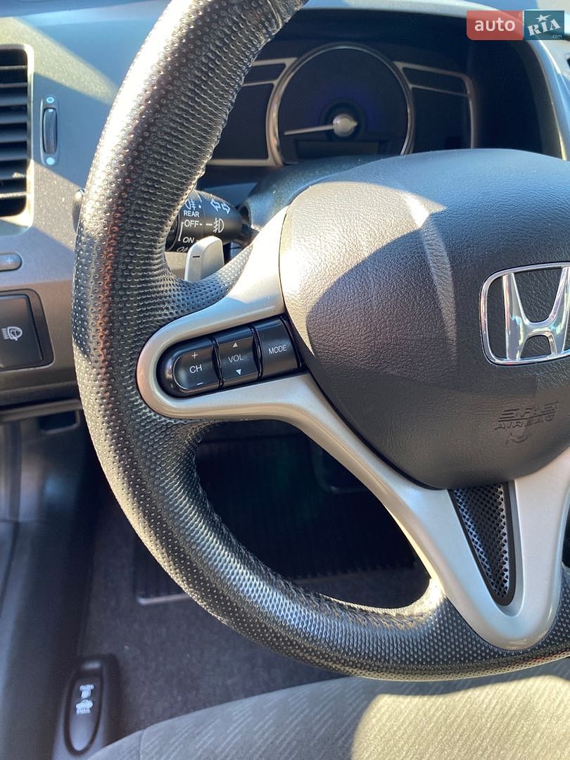 Honda Civic 2011 VIN NLAFD7670BW021463 фото оголошення 2 з 16