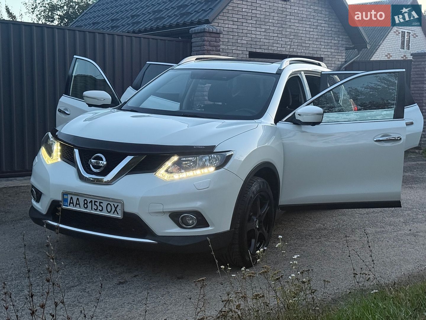 Nissan X-Trail 2015 VIN JN1TCAT32U0019820 фото оголошення 5 з 37