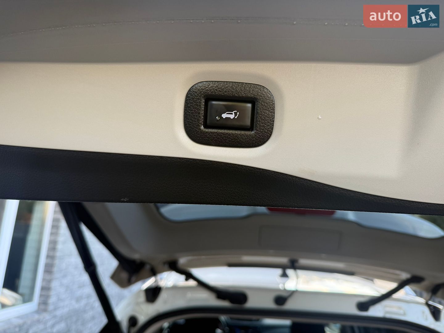 Nissan X-Trail 2015 VIN JN1TCAT32U0019820 фото оголошення 25 з 37