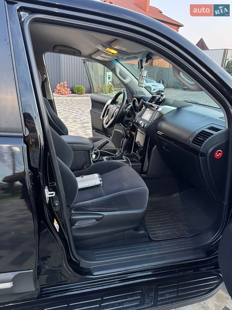 Toyota Land Cruiser Prado 2014 VIN JTEBX3FJ90K169939 фото оголошення 34 з 52