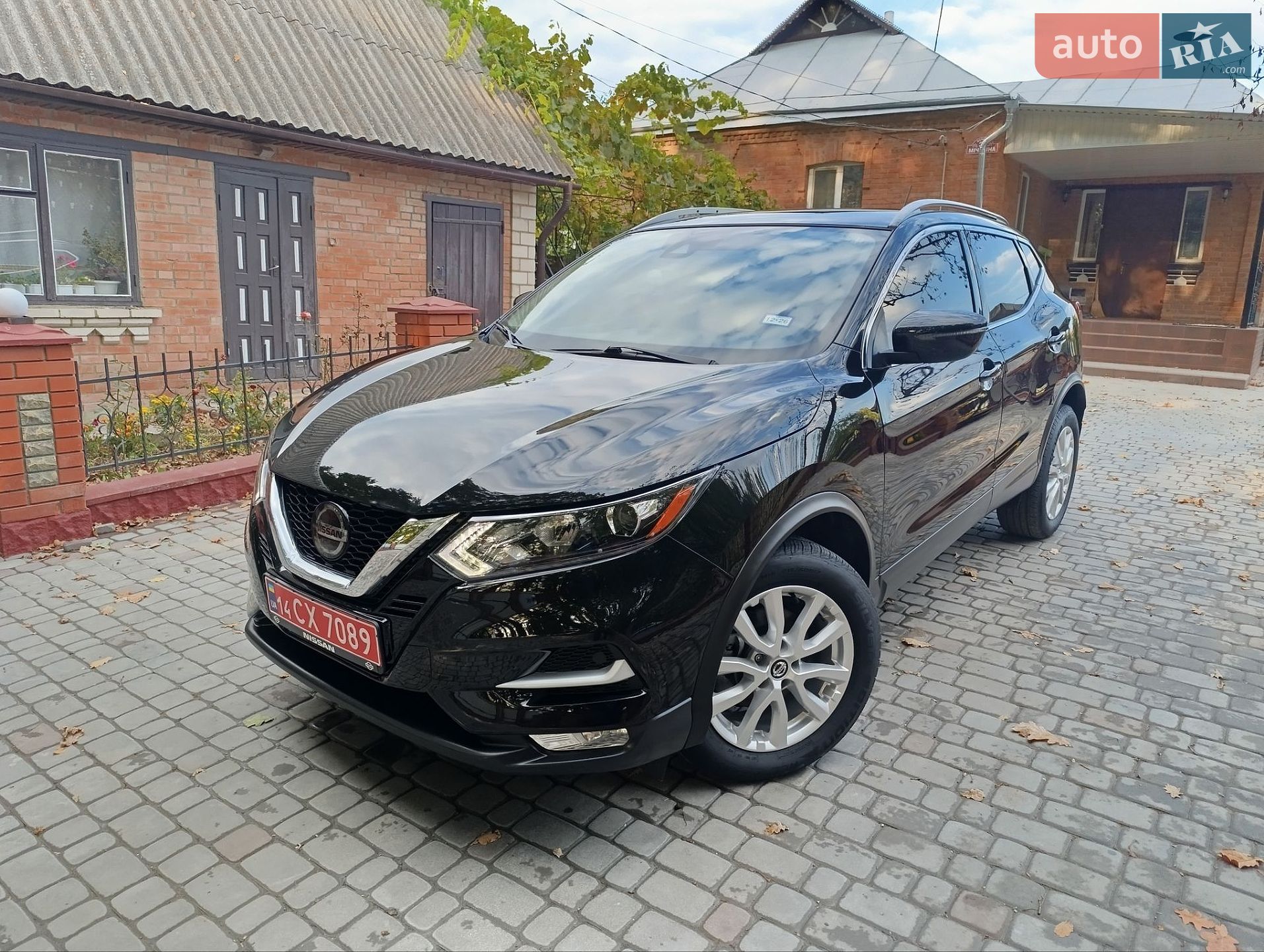 Nissan Rogue Sport 2020 VIN JN1BJ1CVXLW263524 фото оголошення 2 з 60