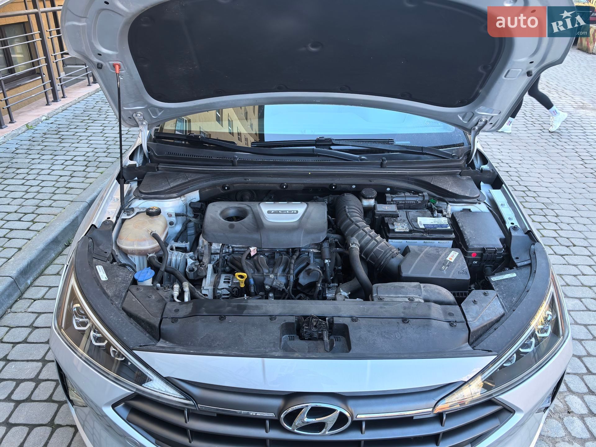 Hyundai Elantra 2018 VIN KMHD04LB9KU820395 фото оголошення 7 з 9