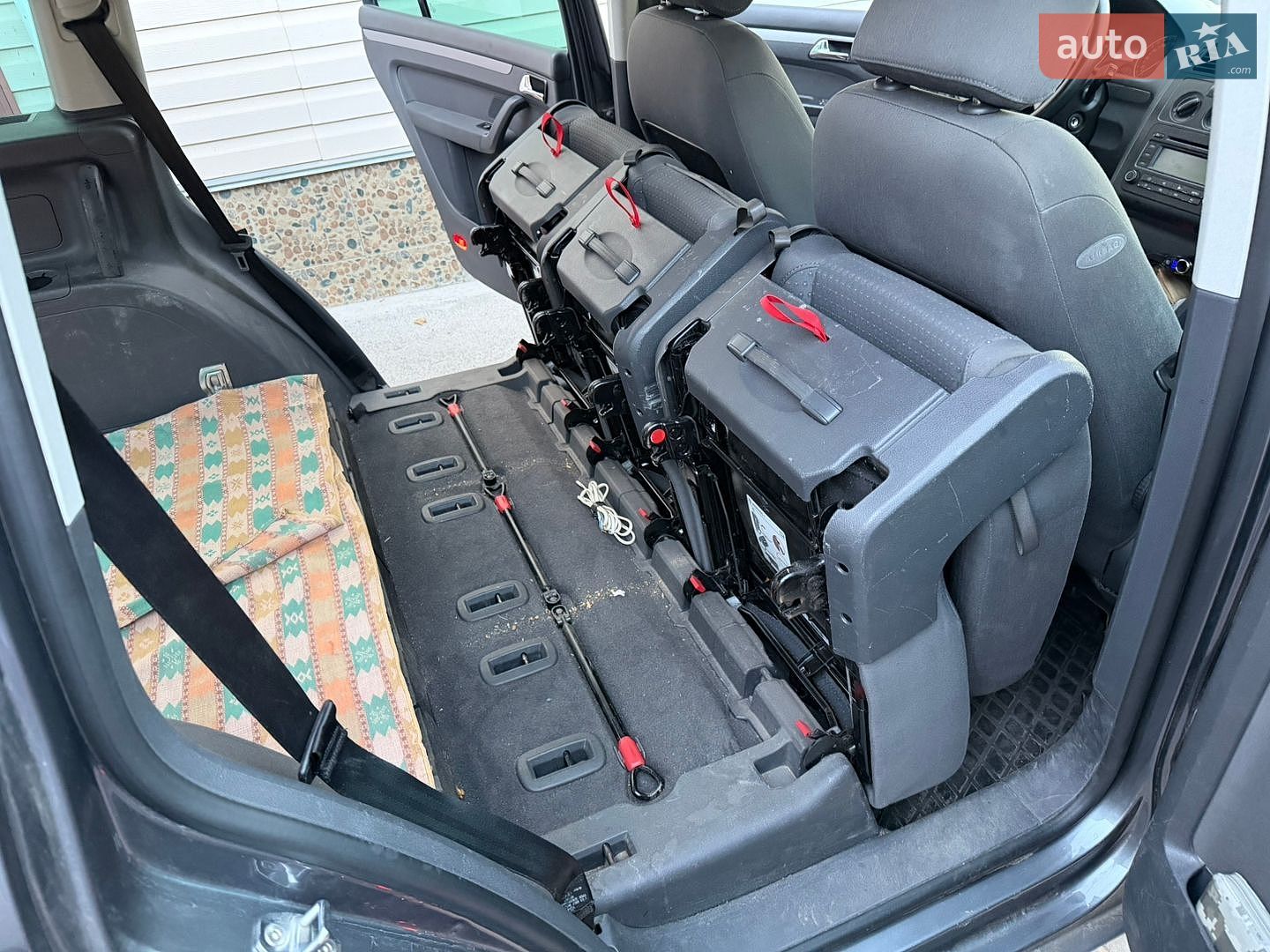 VOLKSWAGEN TOURAN 2004 VIN WVGZZZ1TZ5W083472 фото оголошення 7 з 13