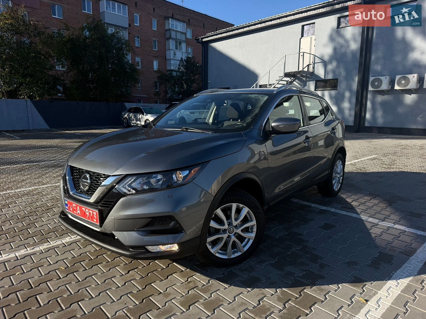 Nissan Rogue Sport 2021 VIN JN1BJ1BW6MW670252 фото оголошення 3 з 46