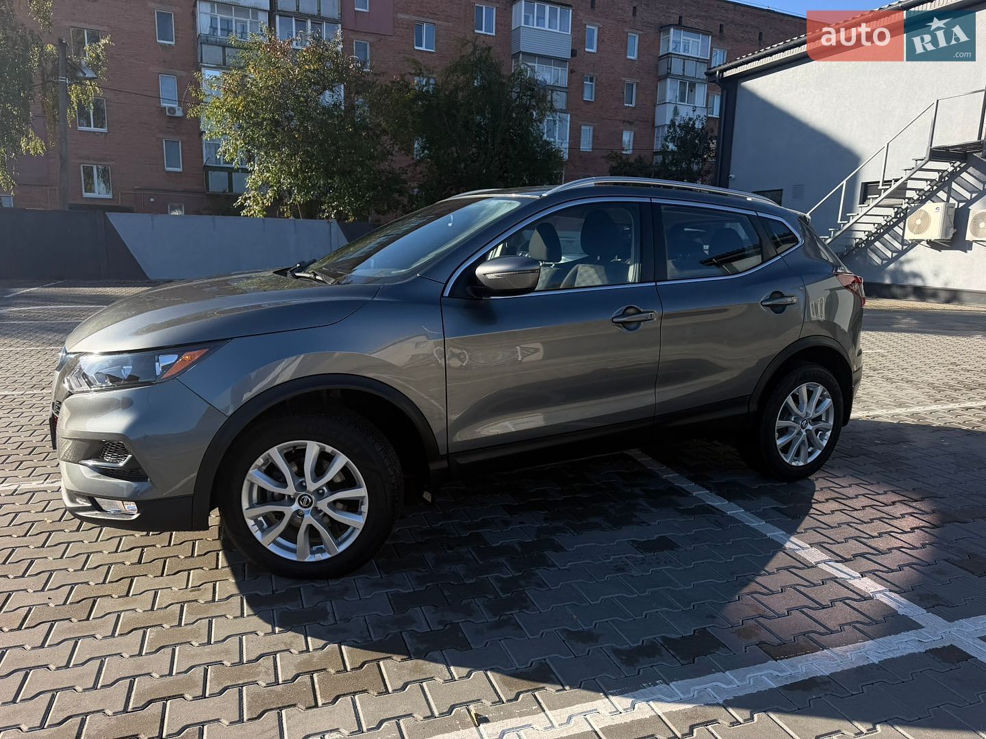 Nissan Rogue Sport 2021 VIN JN1BJ1BW6MW670252 фото оголошення 6 з 46