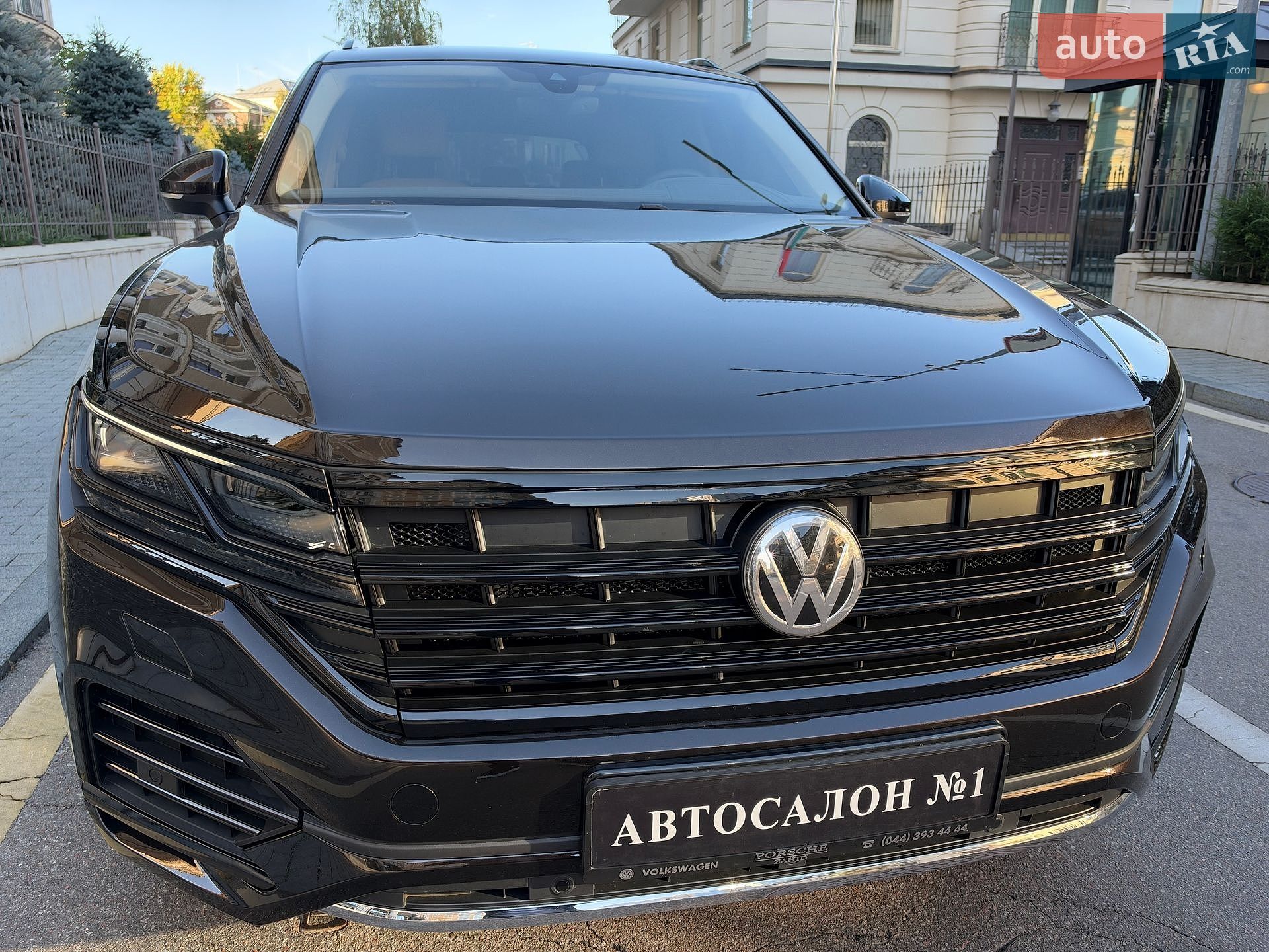 Volkswagen Touareg 2021 VIN WVGZZZCRZMD025489 фото оголошення 3 з 85