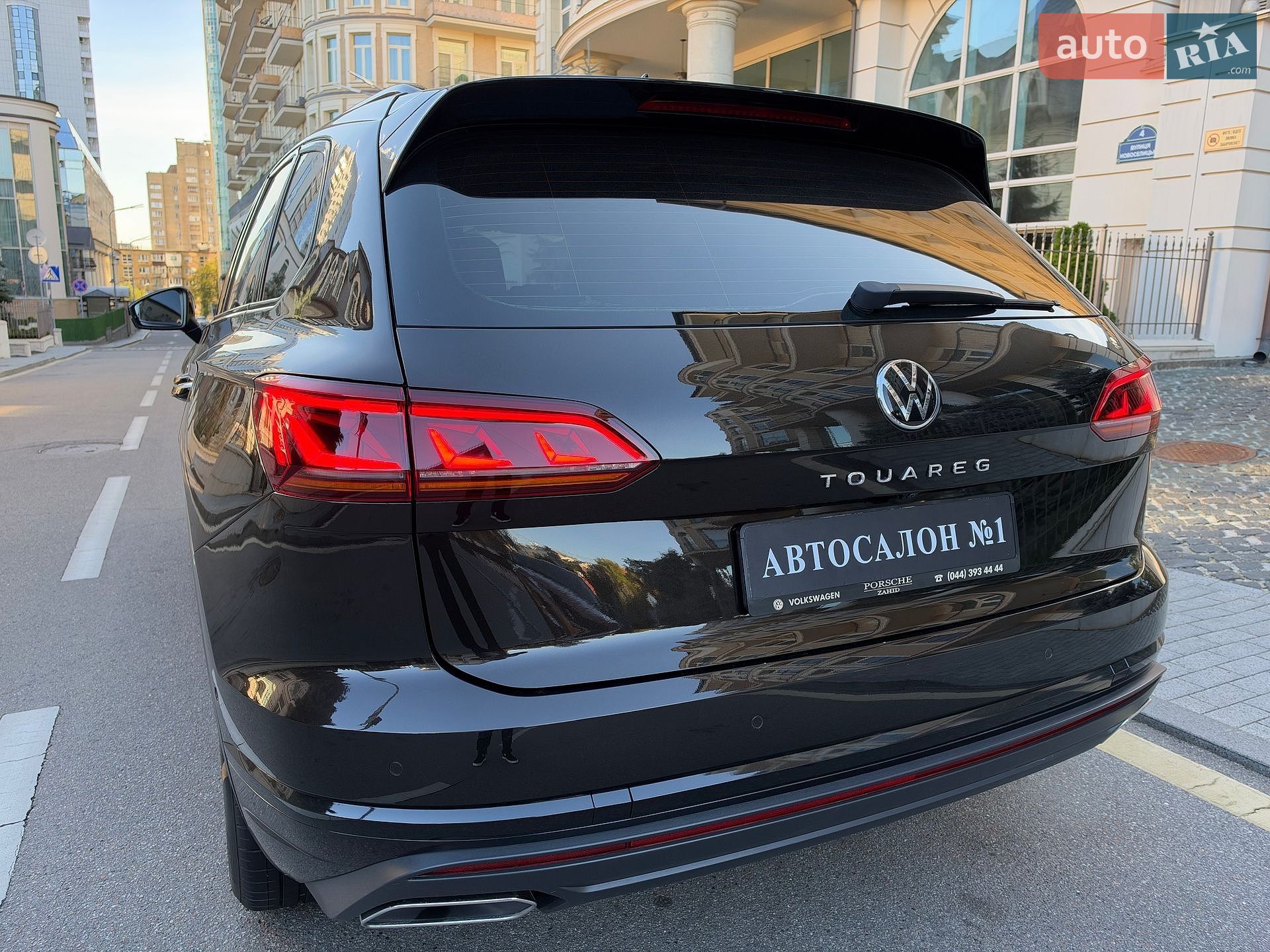 Volkswagen Touareg 2021 VIN WVGZZZCRZMD025489 фото оголошення 11 з 85