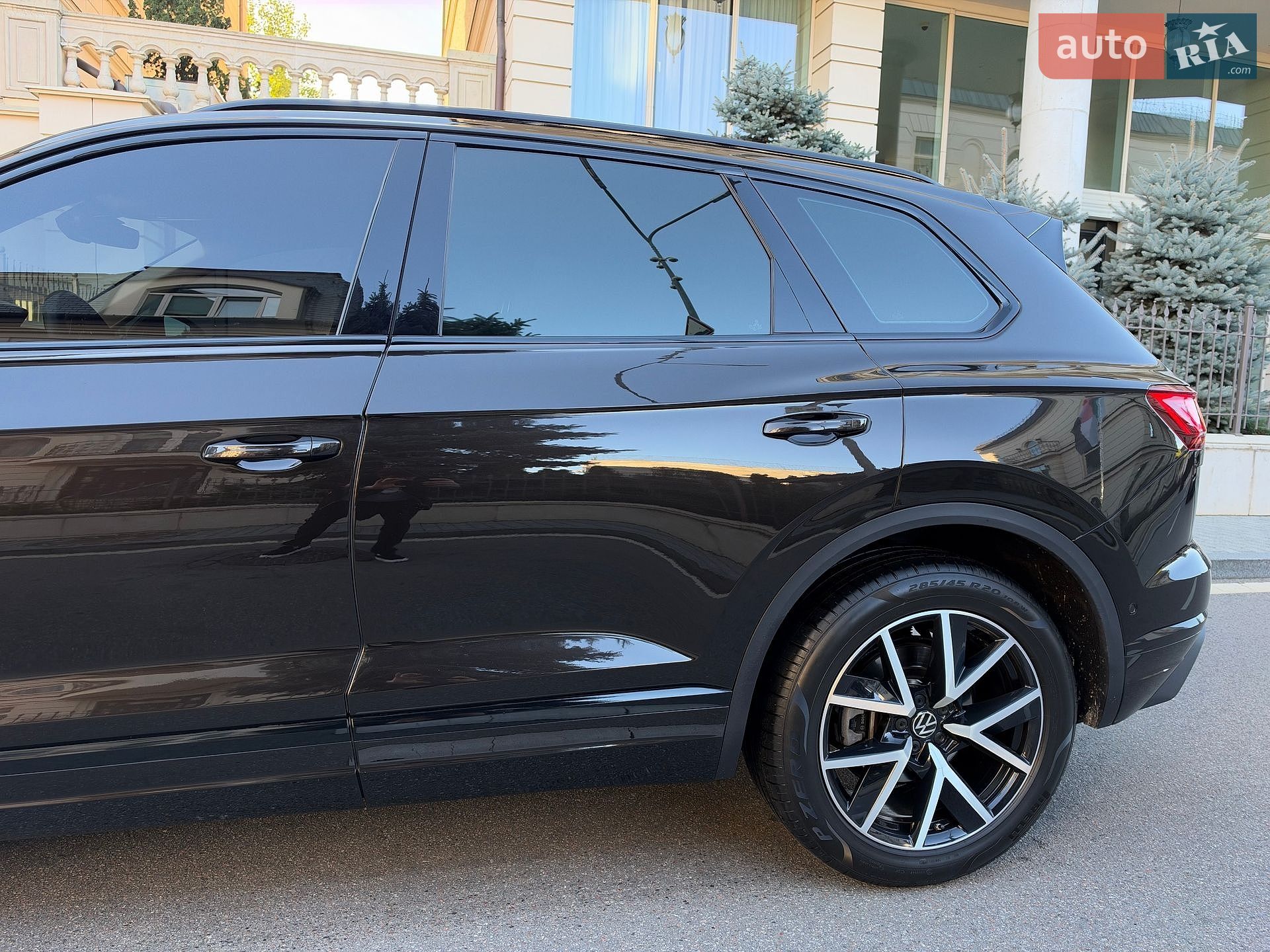 Volkswagen Touareg 2021 VIN WVGZZZCRZMD025489 фото оголошення 23 з 85