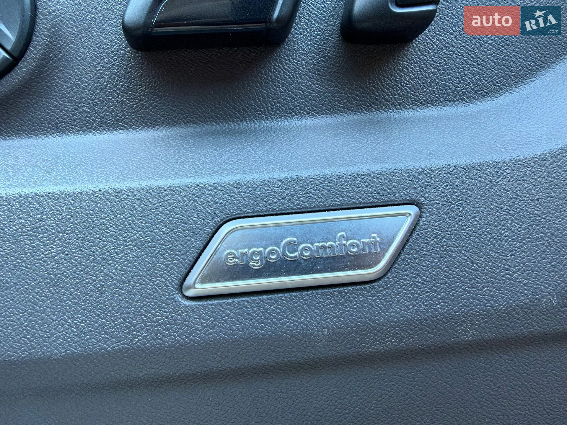 Volkswagen Touareg 2021 VIN WVGZZZCRZMD025489 фото оголошення 48 з 85