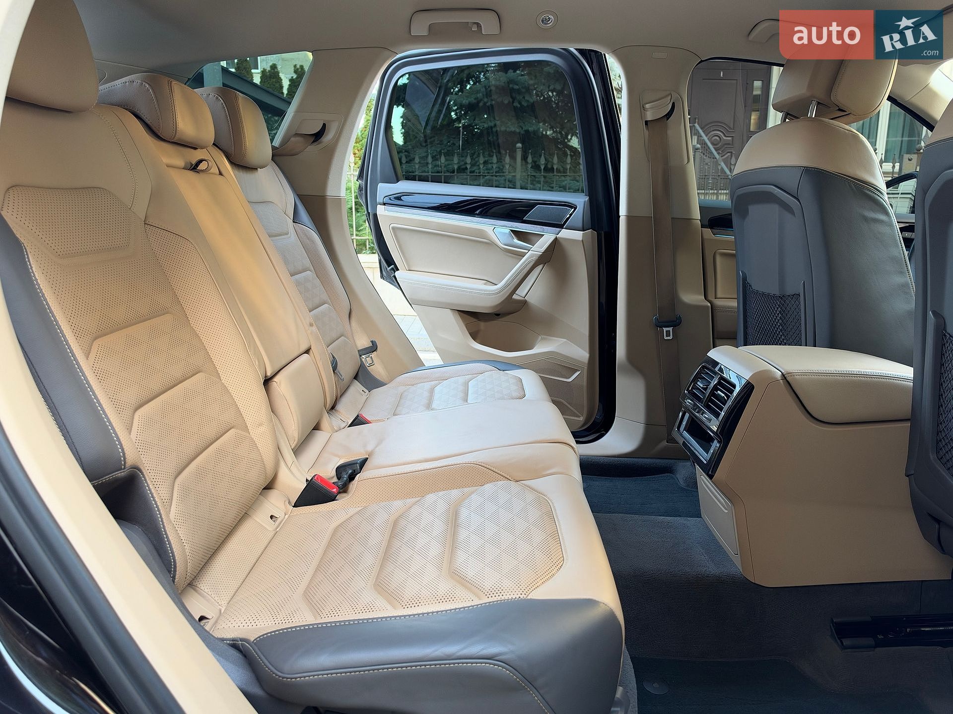 Volkswagen Touareg 2021 VIN WVGZZZCRZMD025489 фото оголошення 68 з 85