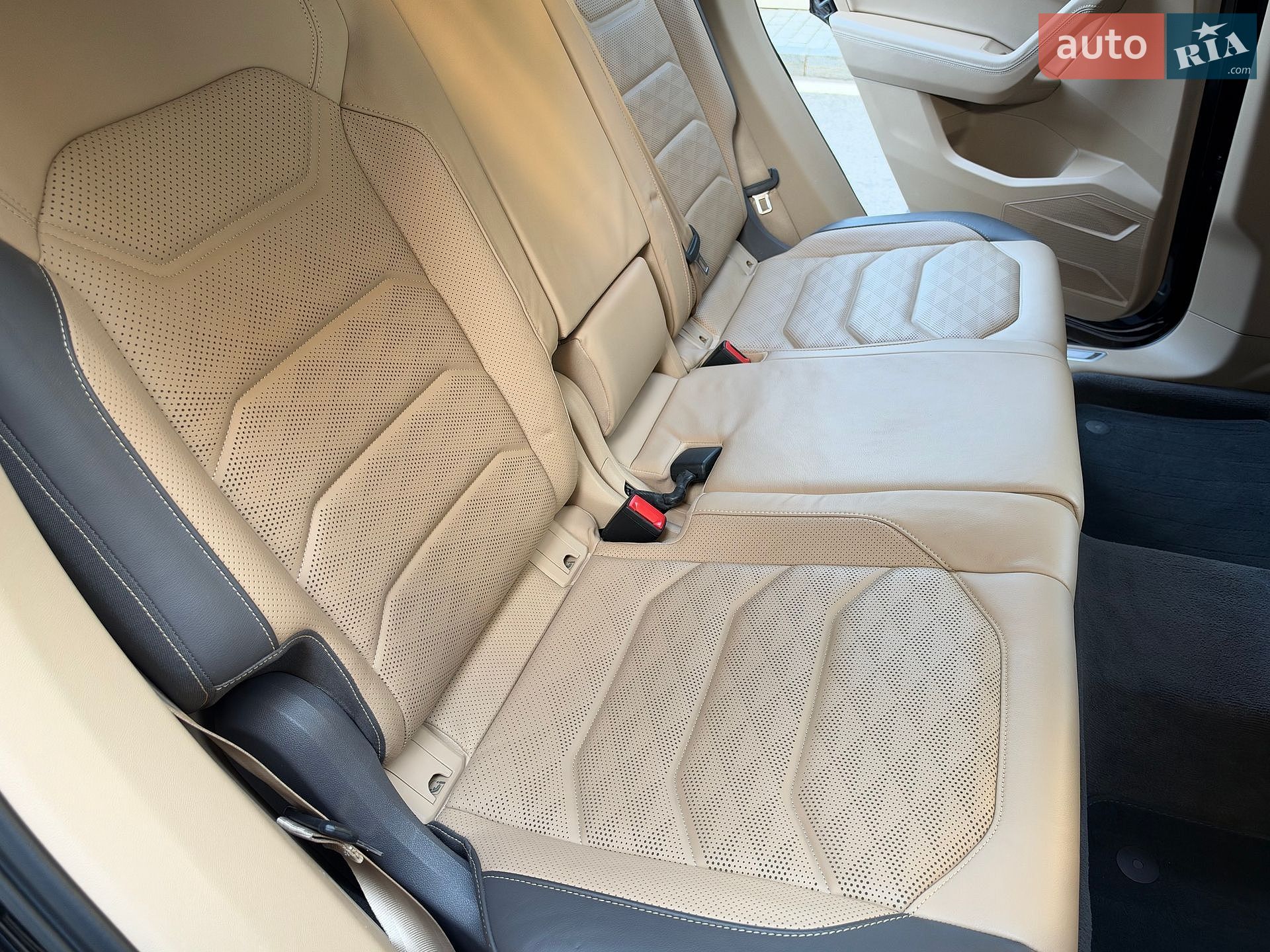 Volkswagen Touareg 2021 VIN WVGZZZCRZMD025489 фото оголошення 69 з 85
