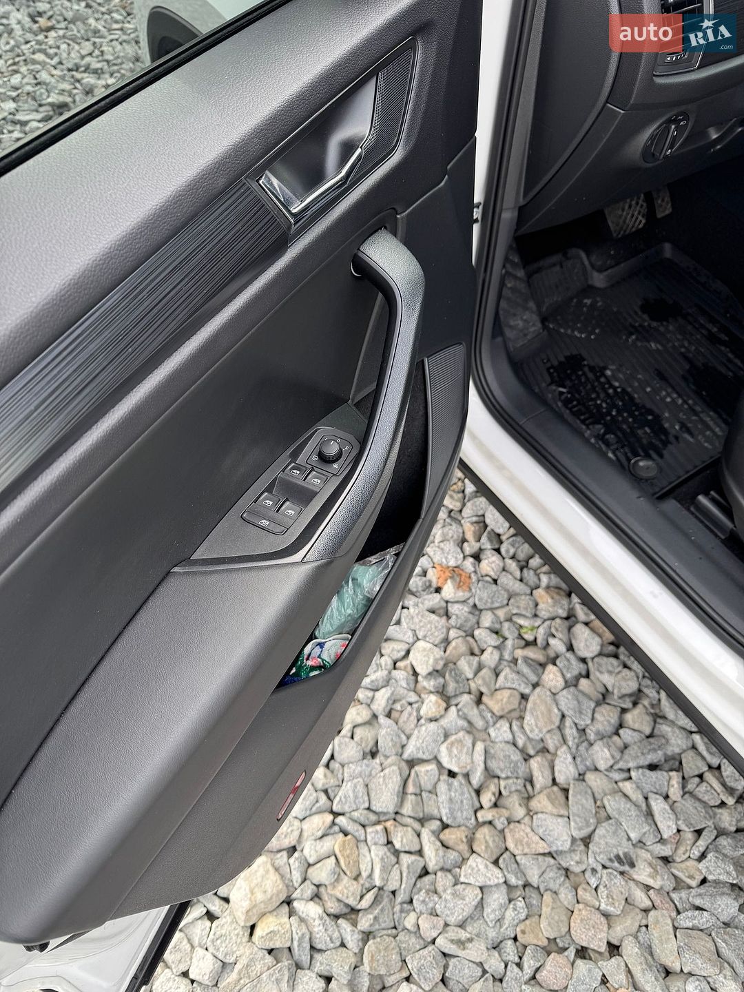 Skoda Kodiaq 2020 VIN TMBLD4NS0MB400329 фото оголошення 8 з 13