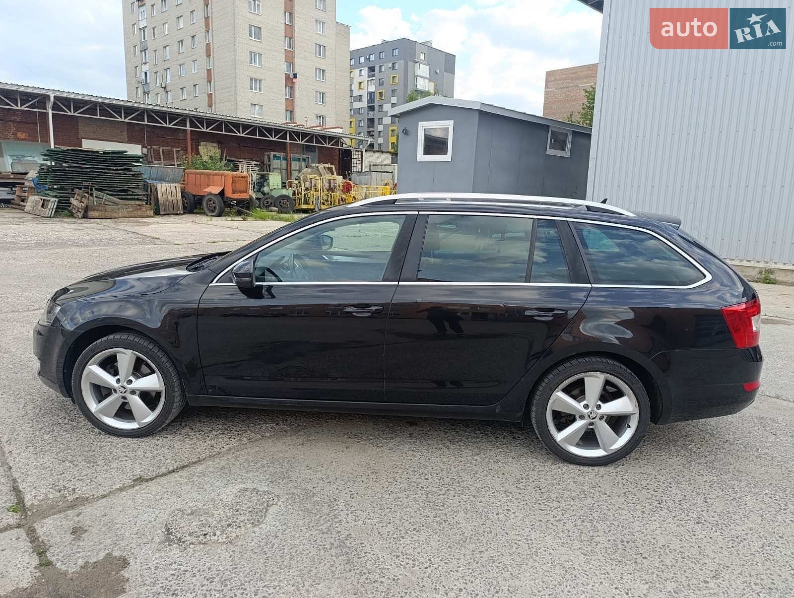SKODA OCTAVIA 2014 VIN TMBLD7NE7E0161466 фото оголошення 12 з 15