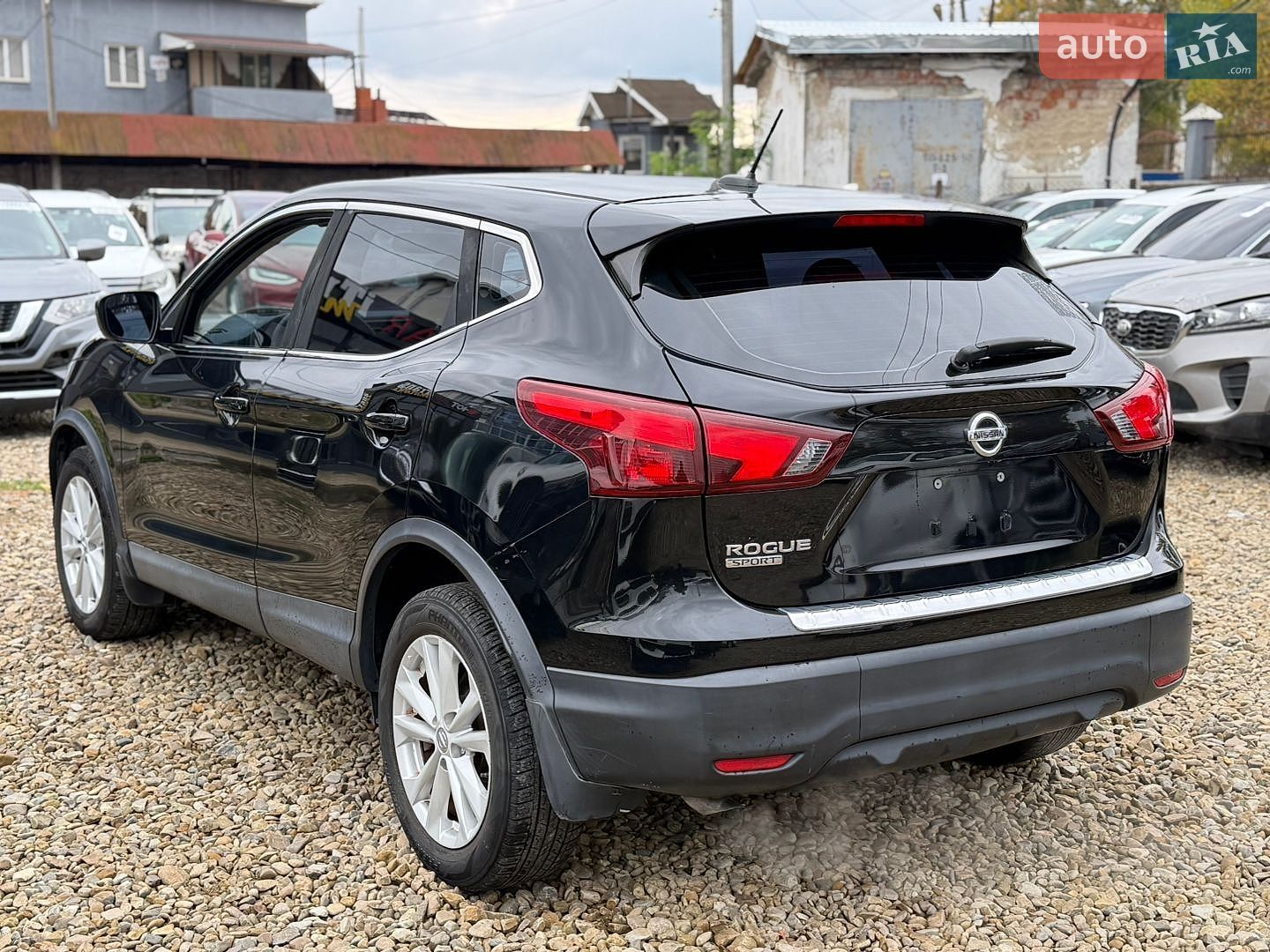 Nissan Rogue Sport 2017 VIN JN1BJ1CP6HW018020 фото оголошення 5 з 22
