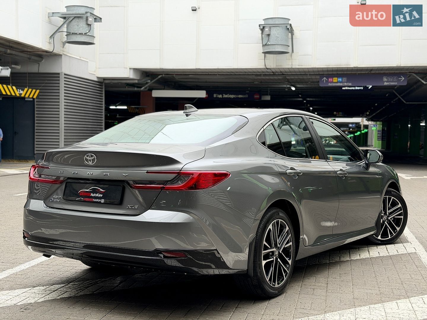 Toyota Camry 2026 VIN 4T1DBADK4TU547035 фото оголошення 7 з 38