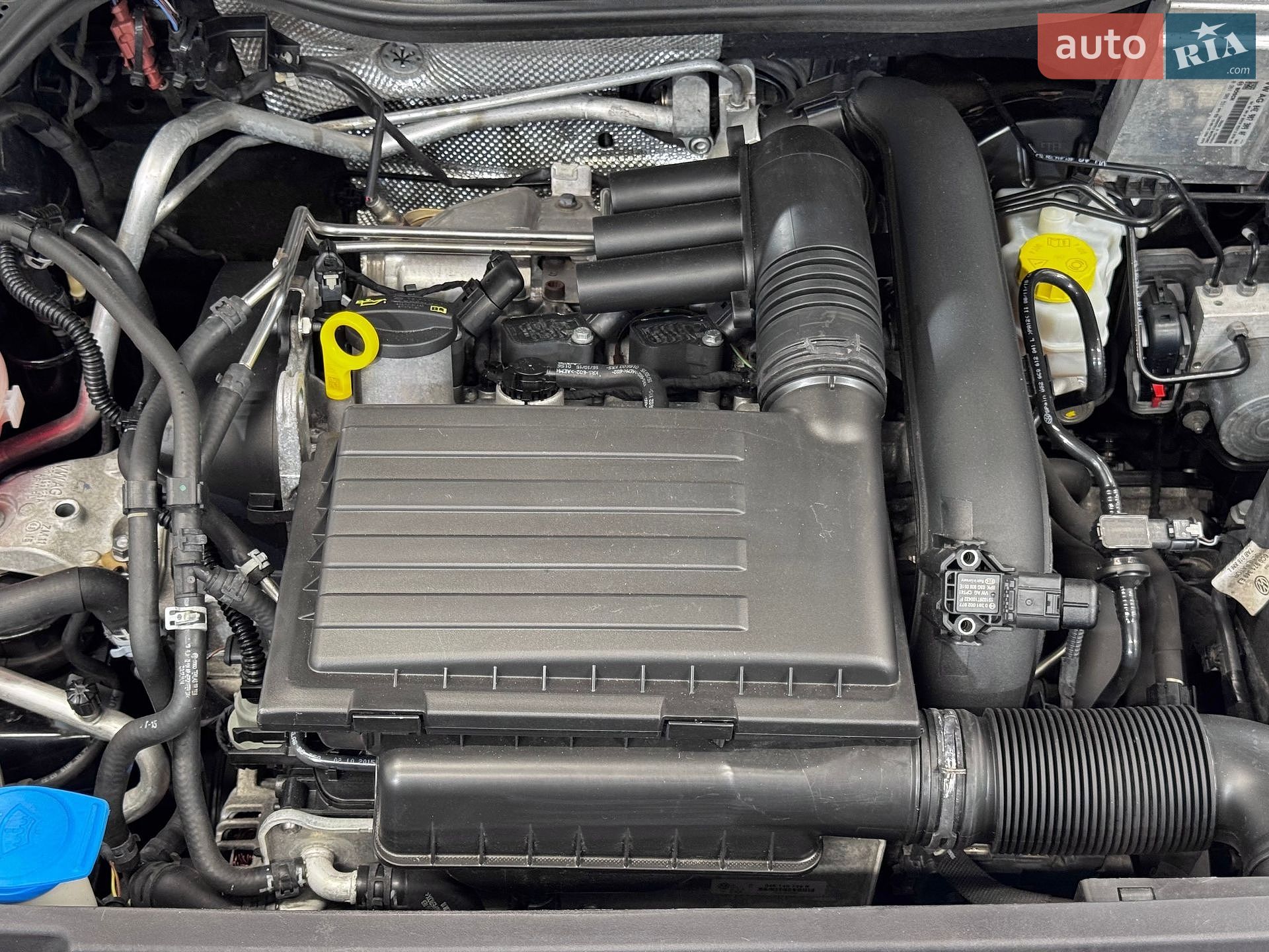Volkswagen Polo 2016 VIN WVWZZZ6RZGY152447 фото оголошення 74 з 197