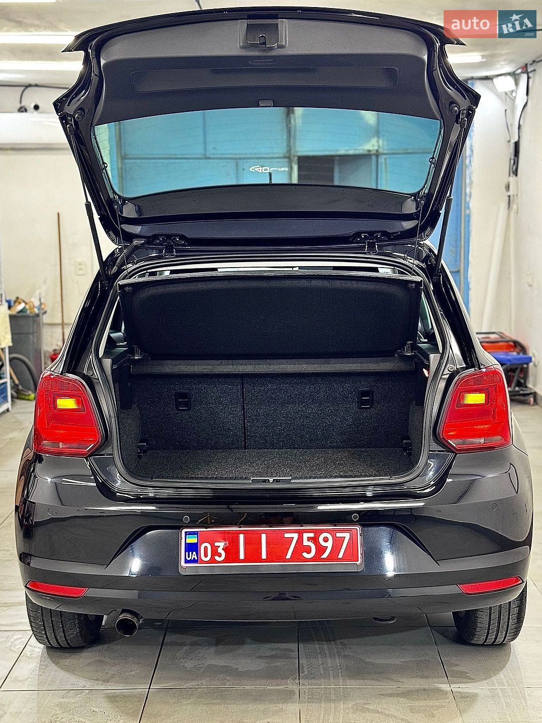 Volkswagen Polo 2016 VIN WVWZZZ6RZGY152447 фото оголошення 83 з 197