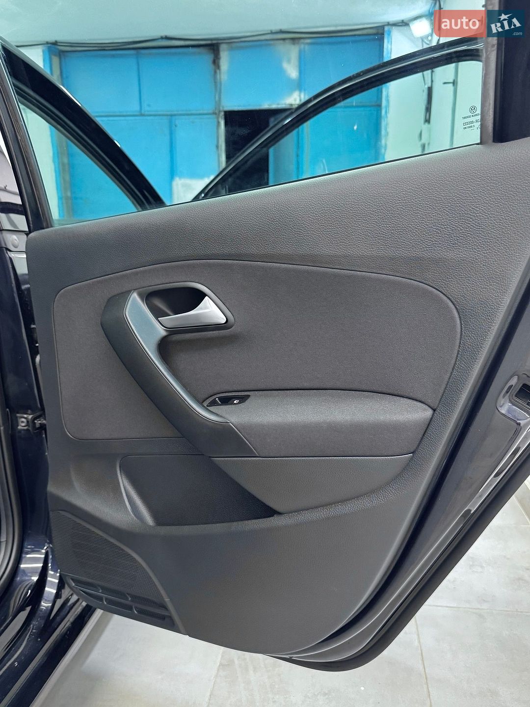 Volkswagen Polo 2016 VIN WVWZZZ6RZGY152447 фото оголошення 129 з 197