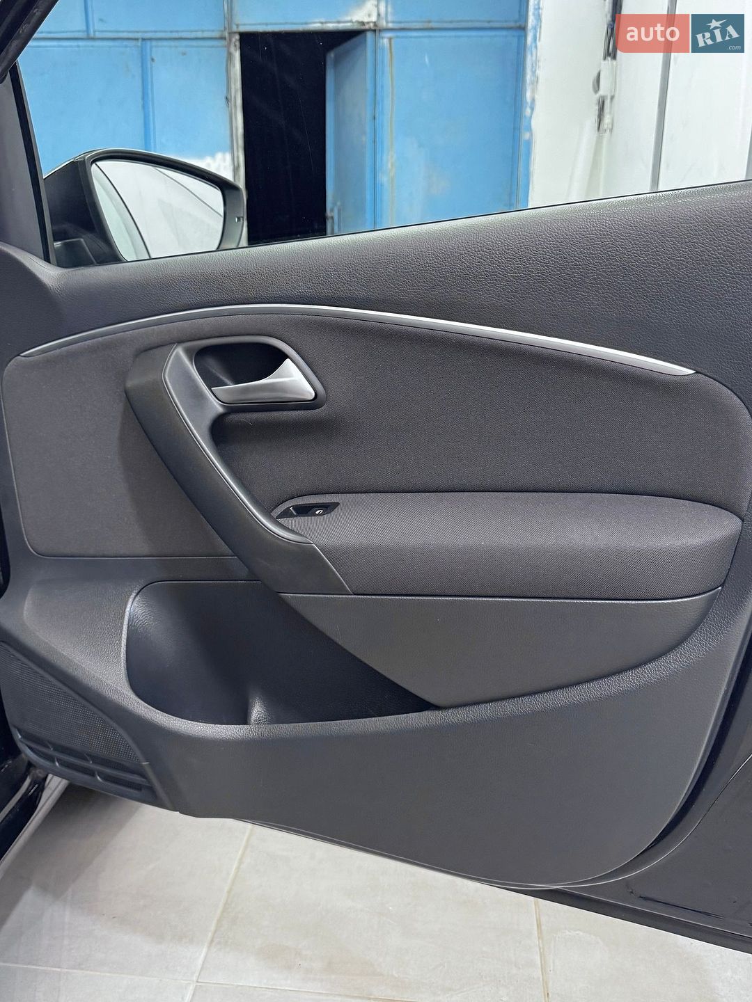 Volkswagen Polo 2016 VIN WVWZZZ6RZGY152447 фото оголошення 136 з 197