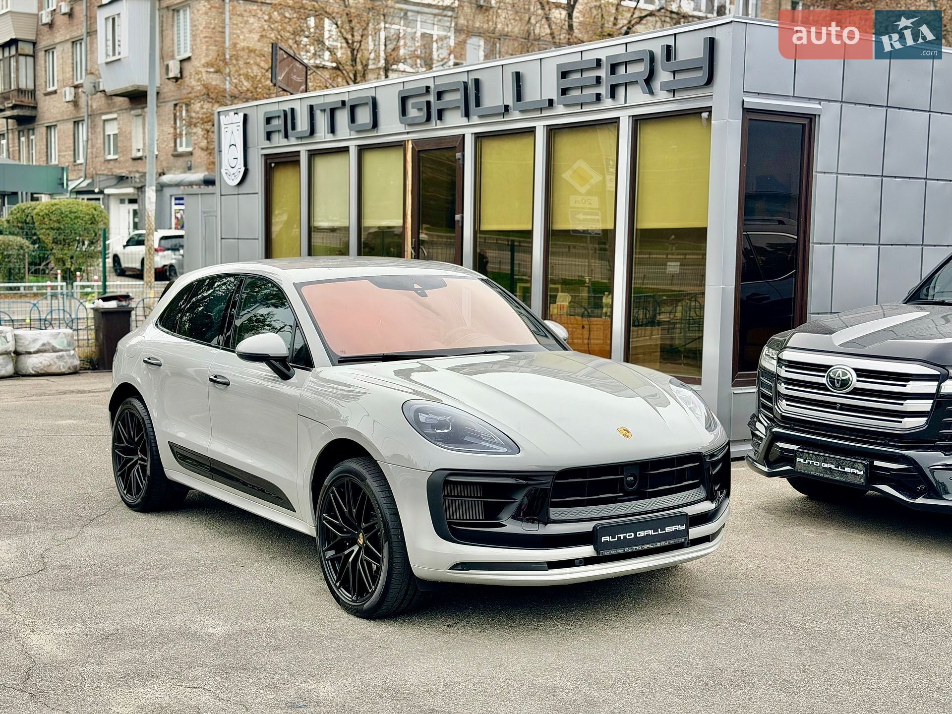 PORSCHE MACAN GTS 2023 VIN WP1ZZZ95ZPLB43520 фото оголошення 4 з 47